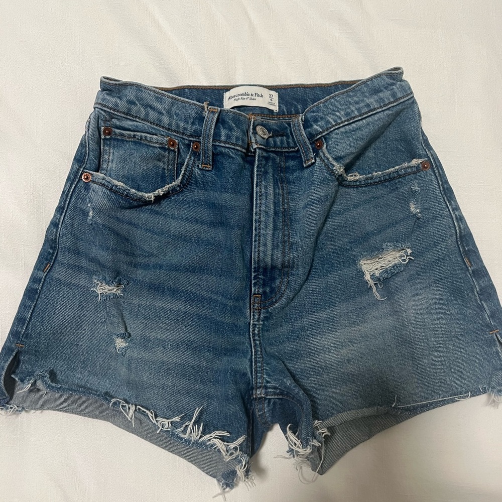 Abercrombie Curve Love Short
